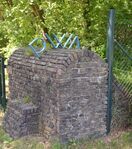 De rechterkant van de hoofdingang.
              <br/>
              Richard Keijzer, 2014-05-31